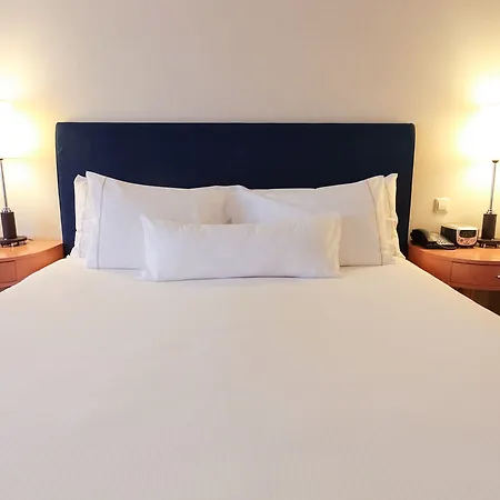 Marriott Hotel 5*